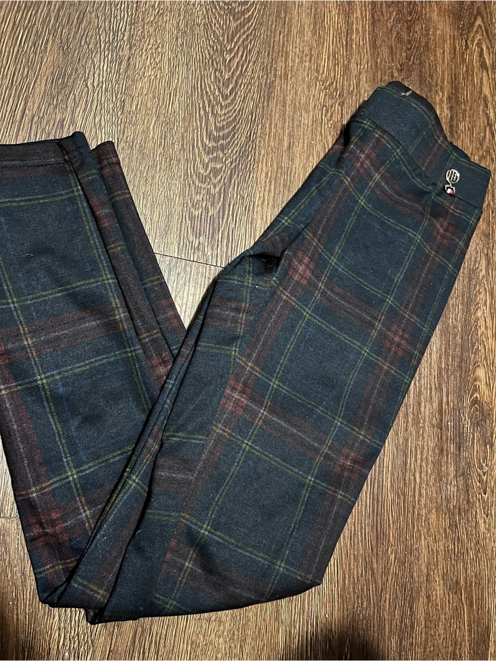 Tommy Hilfiger Women’s Ankle Pants - Size 4